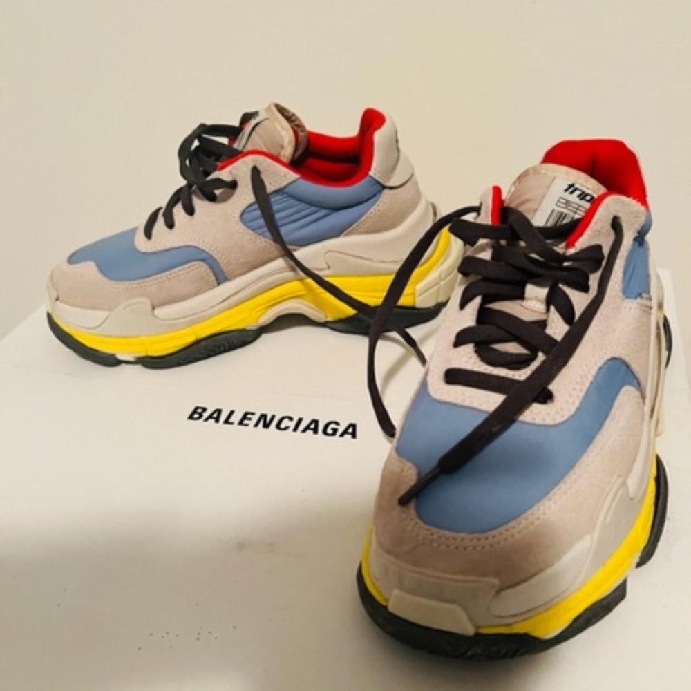 Balenciaga triple S sneakers